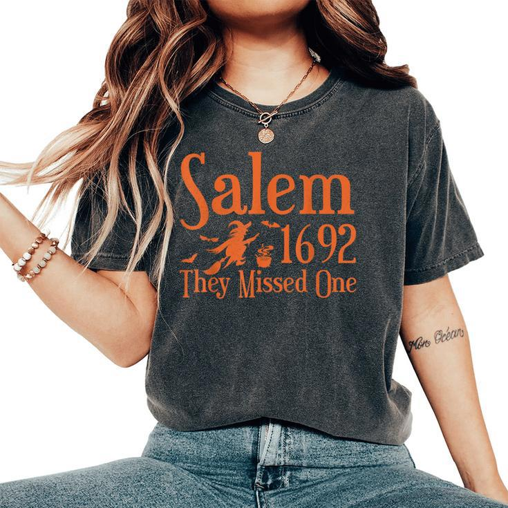 1692 They Missed One Salem Halloween Distressed Women's Oversized Comfort T-Shirt