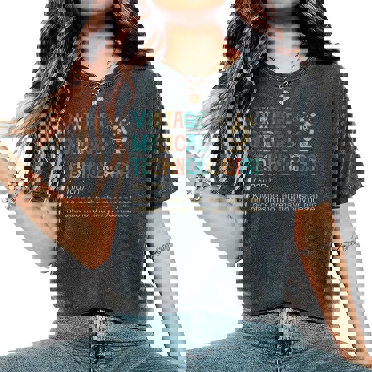 1970S Retro Vintage Medical Technologist Women Women's Oversized Comfort T-Shirt