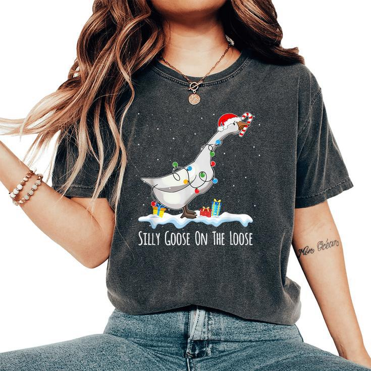 Cute Santa Duck Silly Goose On The Loose Christmas Women's Oversized Comfort T-Shirt