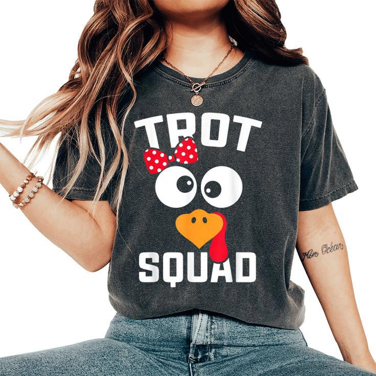 Running Turkey Trot Squad Thanksgiving For Girl Women's Oversized Comfort T-Shirt