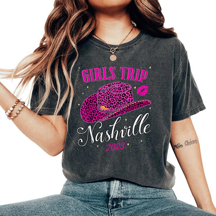 Girls Trip Nashville 2023 For Weekend Birthday Squad Women's Oversized Comfort T-Shirt