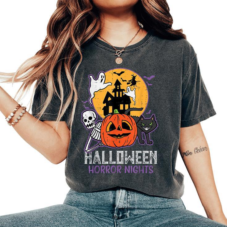 Halloween Horror Nights Retro Movie Poster Spooky Skeleton Halloween Horror Nights  Women's Oversized Comfort T-Shirt