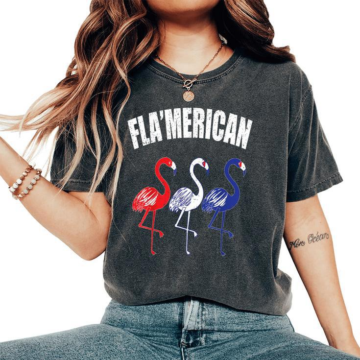 Patriotic Flamingo Red White Blue July 4Th Independence Day Women's Oversized Comfort T-shirt