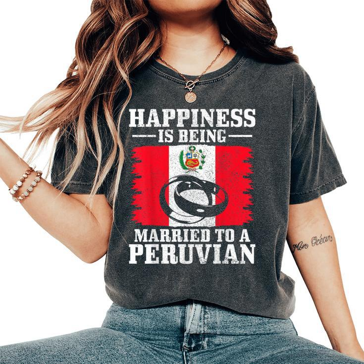 Peruvian Wife Husband Married Wedding Peru Flag Women's Oversized Comfort T-Shirt