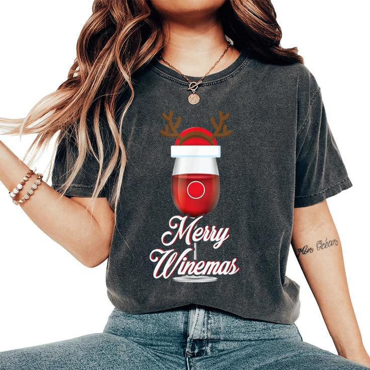 Red Wine Glass With Reindeer Hat Christmas Wine Women's Oversized Comfort T-Shirt