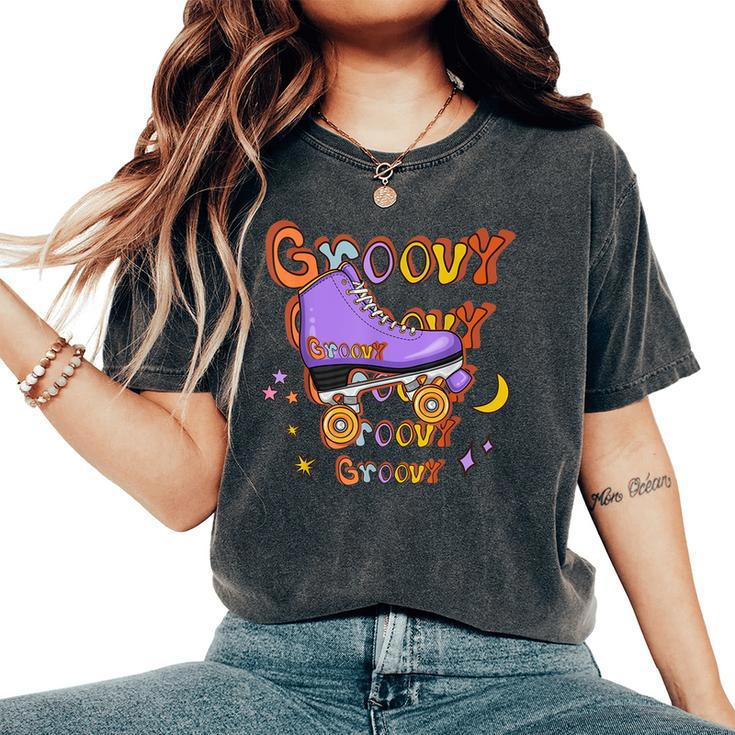 Retro 70S 80S Groovy Hippie Colorful Roller Skates Outfit Women's Oversized Comfort T-shirt