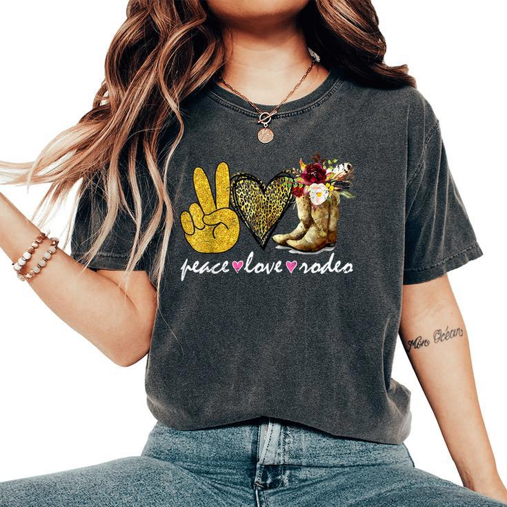 Retro Cowboy Boots Western Country Cowgirl Peace Love Rodeo Women's Oversized Comfort T-shirt