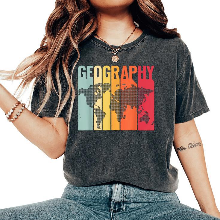 Retro Geography Teacher Cartography Geographer World Map Women's Oversized Comfort T-Shirt