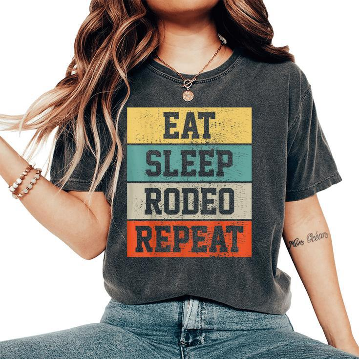 Rodeo Cowboy Cowgirl Retro Vintage Women's Oversized Comfort T-shirt