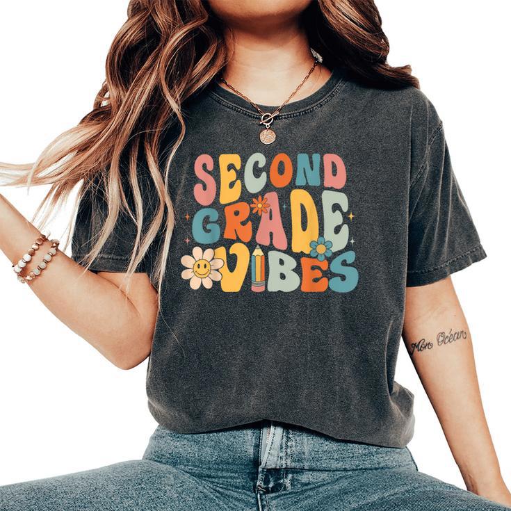 Second Grade Vibes 2Nd Grade Team Retro 1St Day Of School Women's Oversized Comfort T-Shirt