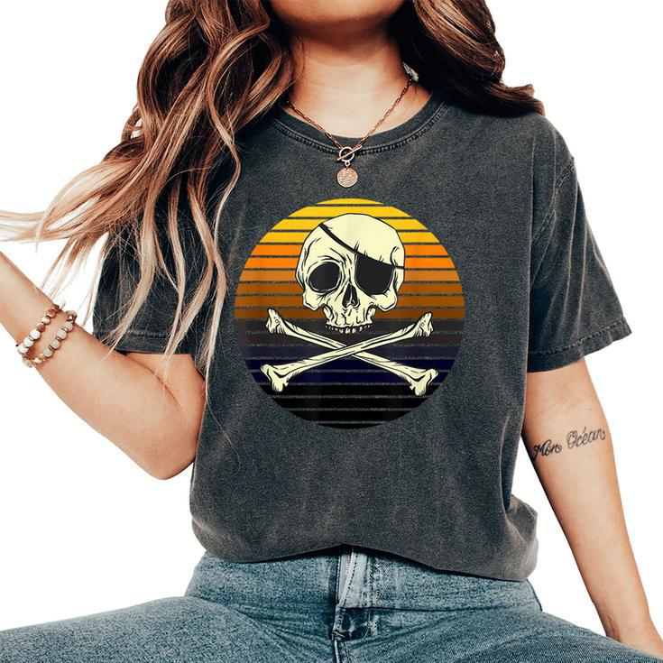 Skeleton Pirate Jolly Rogers Retro Sunset Halloween Costume  Women Oversized Print Comfort T-shirt