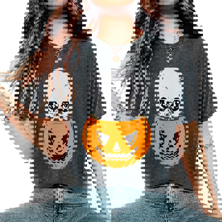 Skull Pumpkin Halloween Subtle Minimal Trick Or Treat Halloween Women's Oversized Comfort T-Shirt