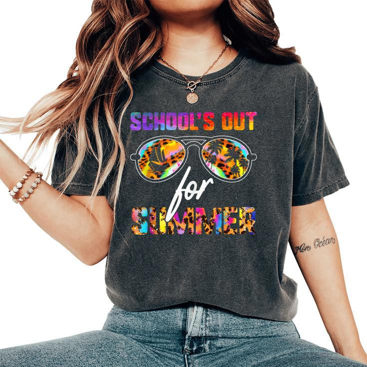 Teacher Vacation Leopard Tie Dye Schools Out For Summer Women's Oversized Comfort T-shirt