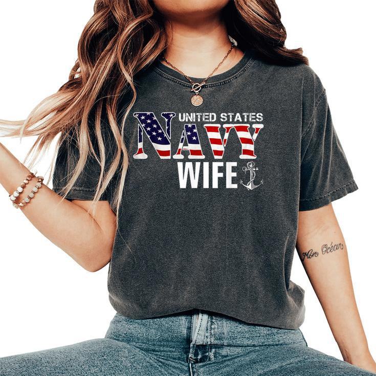 United States Vintage Navy With American Flag For Wife Women's Oversized Comfort T-Shirt
