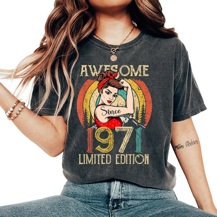 Vintage 51 Year Old Birthday Gifts For Women Best Of 1971  Gift For Women Women's Oversized Graphic Print Comfort T-shirt