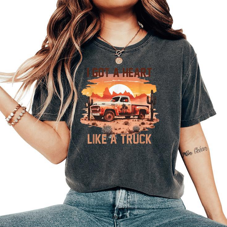 Western Sunset Cowgirl I Got A Heart Like A Truck Women's Oversized Comfort T-shirt