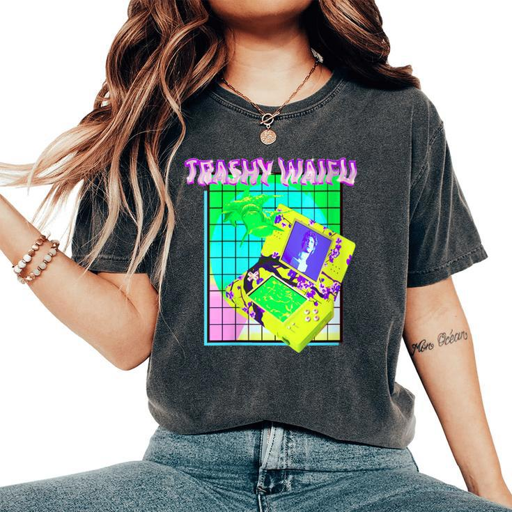 Trashy Waifu Bootleg Rap Vibes 90S Aesthetic Cloud Rap Women's Oversized Comfort T-Shirt