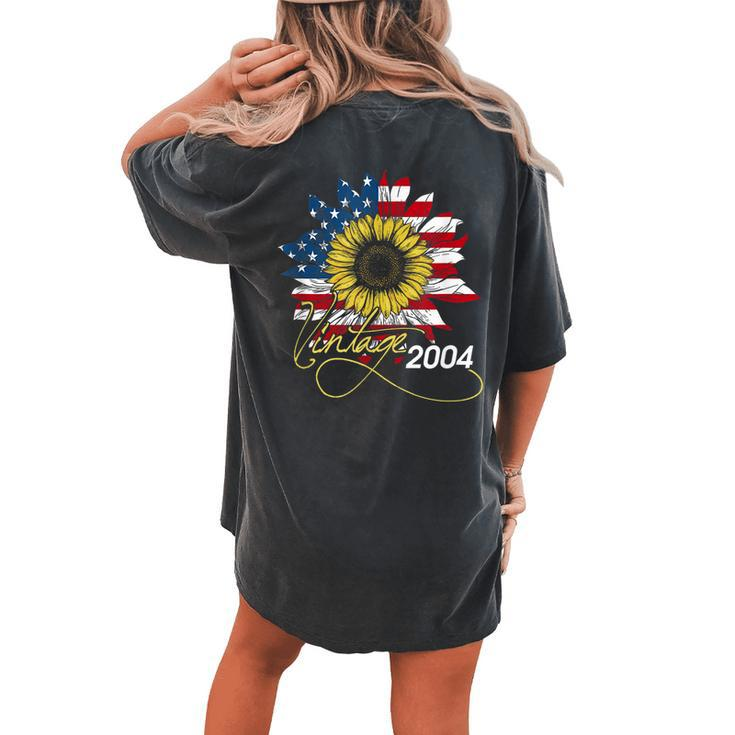 16Th Birthday Sunflower Vintage Born In 2004 American Flag Women's Oversized Comfort T-Shirt Back Print
