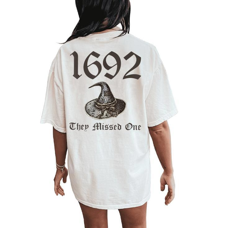 Salem 1692 They Missed One Halloween Costume Vintage Women's Oversized Comfort T-Shirt Back Print