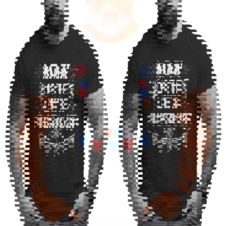 4Th Of July Birthday Mom Mommy Of The Little Firecracker  Gifts For Mom Funny Gifts Big and Tall Men Graphic T-shirt