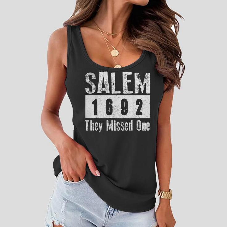 Salem 1692 They Missed One Retro Vintage Witches History Women Flowy Tank