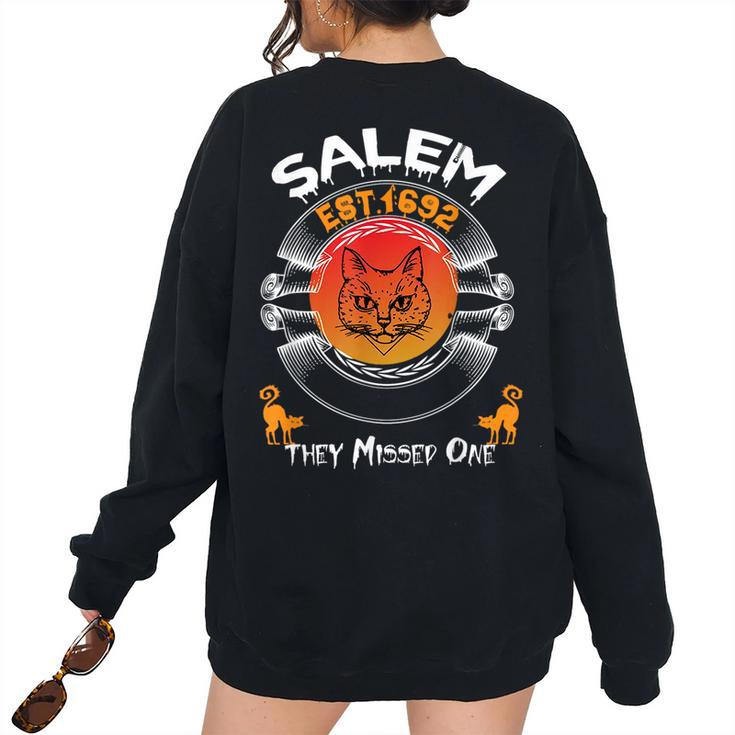 Salem 1692 They Missed One Vintage Cat Halloween Women's Oversized Sweatshirt Back Print