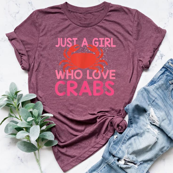 Girls-Love-Crab Eating-Macaque Crab-Crawfish-Lover Bella Canvas T-shirt