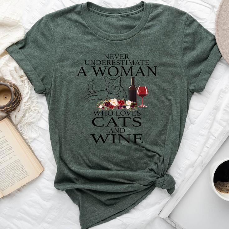 Never Underestimate A Woman Who Loves Cats And Wine Bella Canvas T-shirt