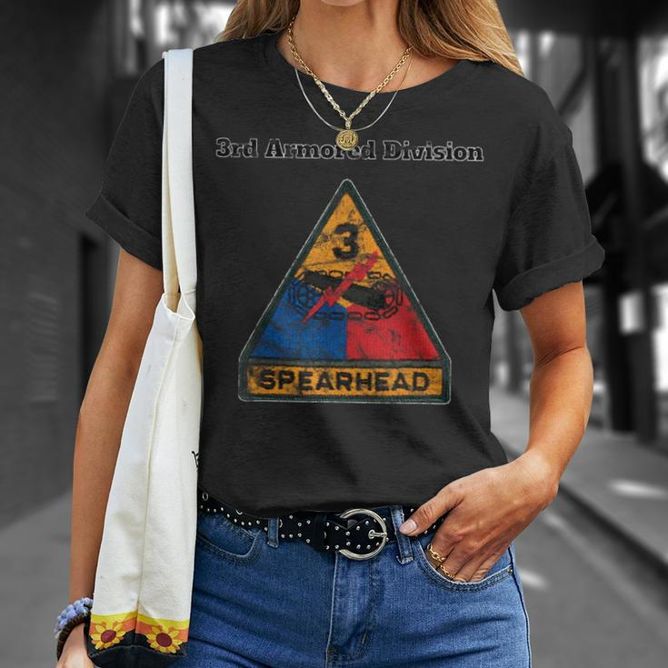 3Rd Armored Division Distress Color Spearhead T-Shirt Gifts for Her
