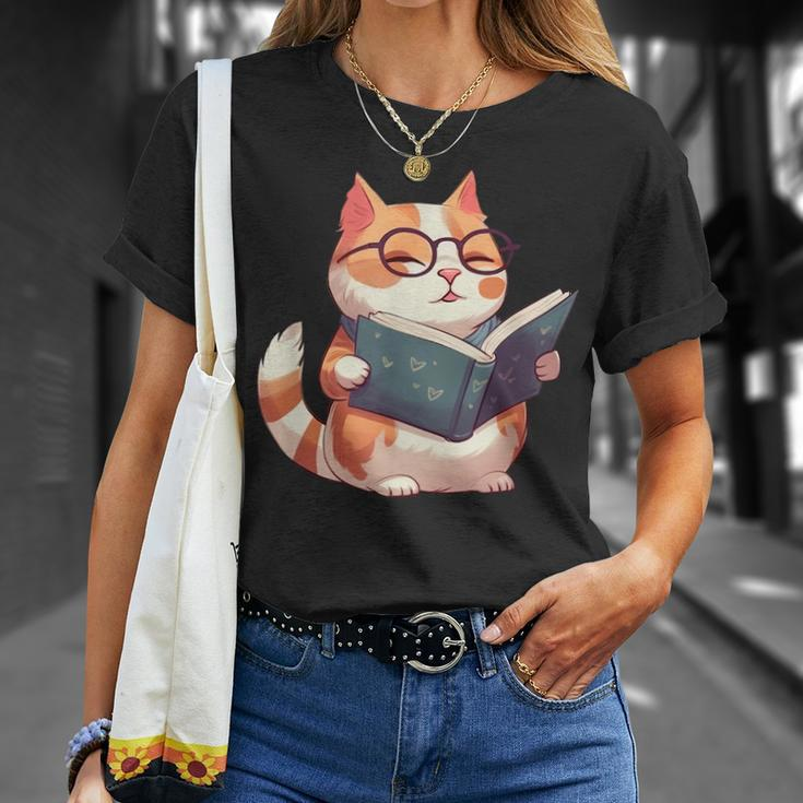 Bookish Cat With Glasses - Cute & Intellectual Design Unisex T-Shirt Gifts for Her
