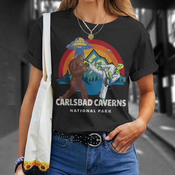 Carlsbad Caverns National Park Bigfoot Alien Vintage Ufo T-Shirt Gifts for Her