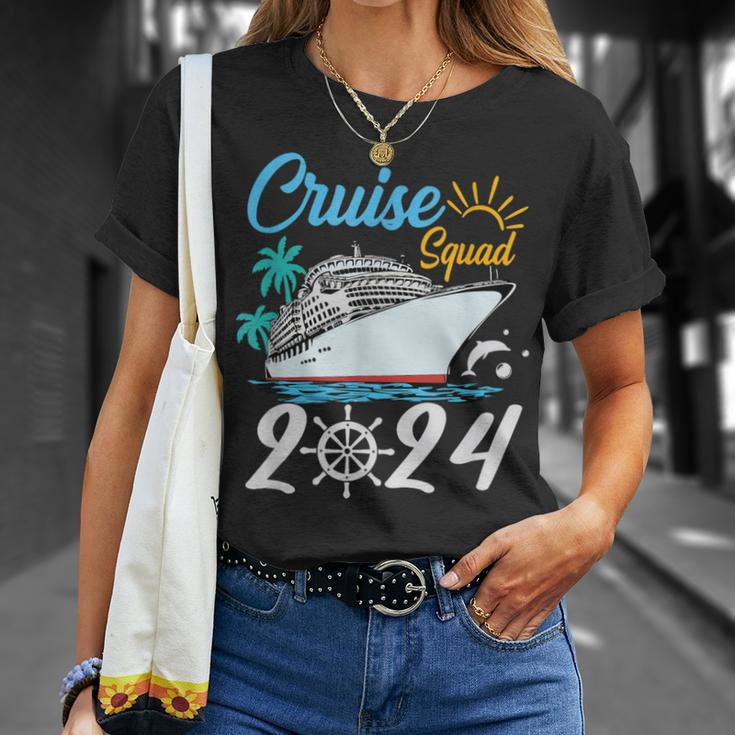 Cruise Squad 2024 Family Vacation Matching Family Group T-Shirt Gifts for Her