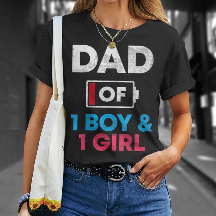 Dad Of 1 Boy And 1 Girl Battery Low Daddy Fathers Day Gift Unisex T-Shirt Gifts for Her