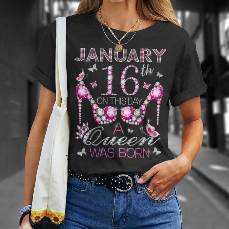 On January 16Th A Queen Was Born Aquarius Capricorn Birthday T-Shirt Gifts for Her