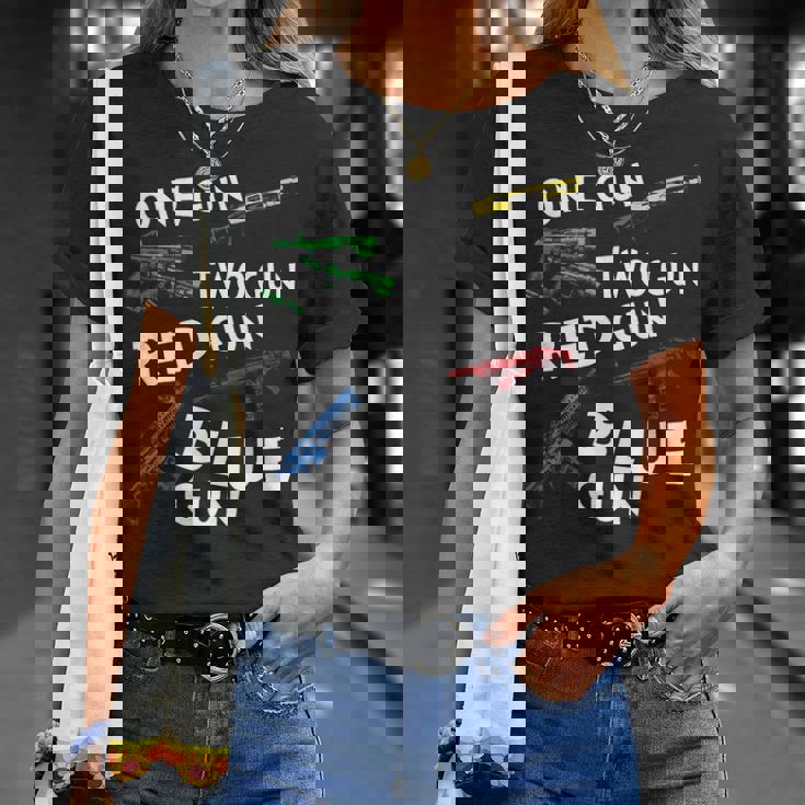 Oneguntwogunredgunbluegun Unisex T-Shirt Gifts for Her