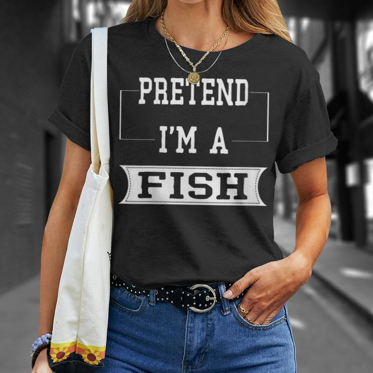 Pretend I'm A Fish Lazy Halloween Costume Party T-Shirt Gifts for Her