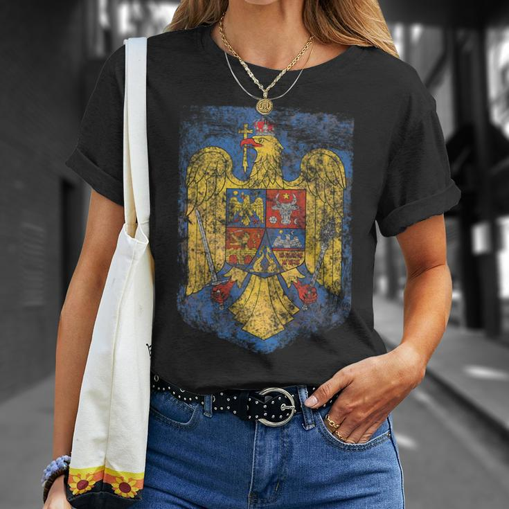 Romanian Pride Coat - Of Arms Of Romania Heritage Celtic Unisex T-Shirt Gifts for Her