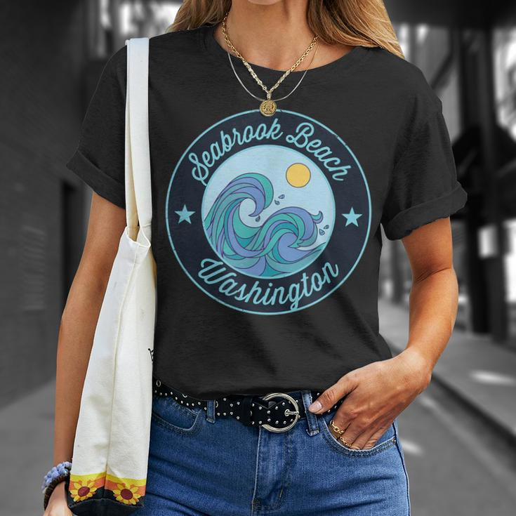 Seabrook Beach Wa Washington Souvenir Nautical Surfer Graphi T-Shirt Gifts for Her