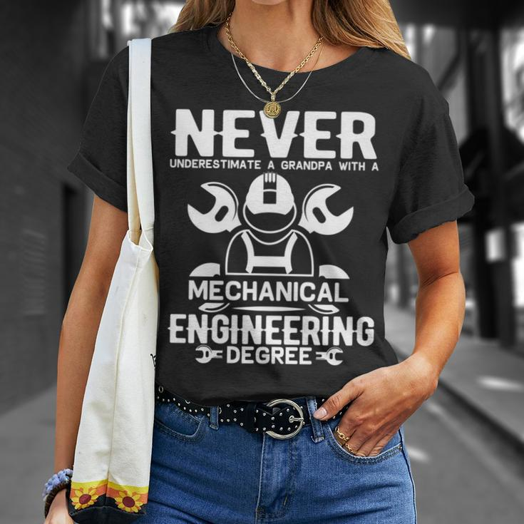 Never Underestimate A Grandpa With A Mechanical Engineering T-Shirt Gifts for Her