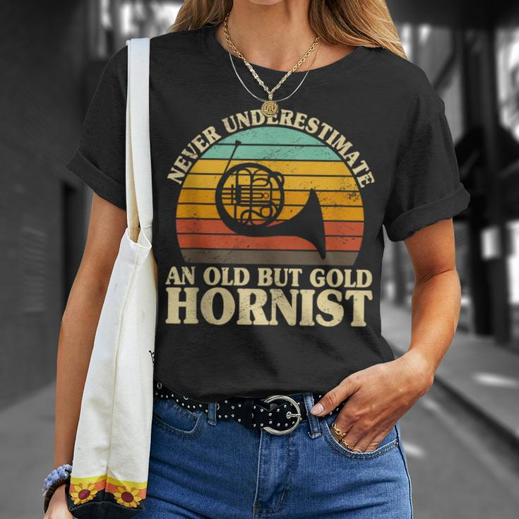 Never Underestimate An Old Hornist French Horn Player Bugler T-Shirt Gifts for Her