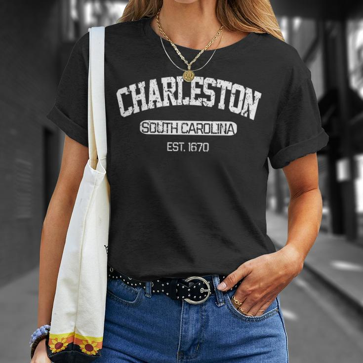 Vintage Charleston South Carolina Est 1670 Gift Unisex T-Shirt Gifts for Her