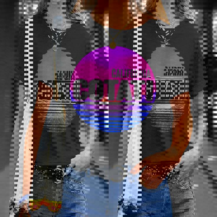 Vintage Cotati Vaporwave California T-Shirt Gifts for Her