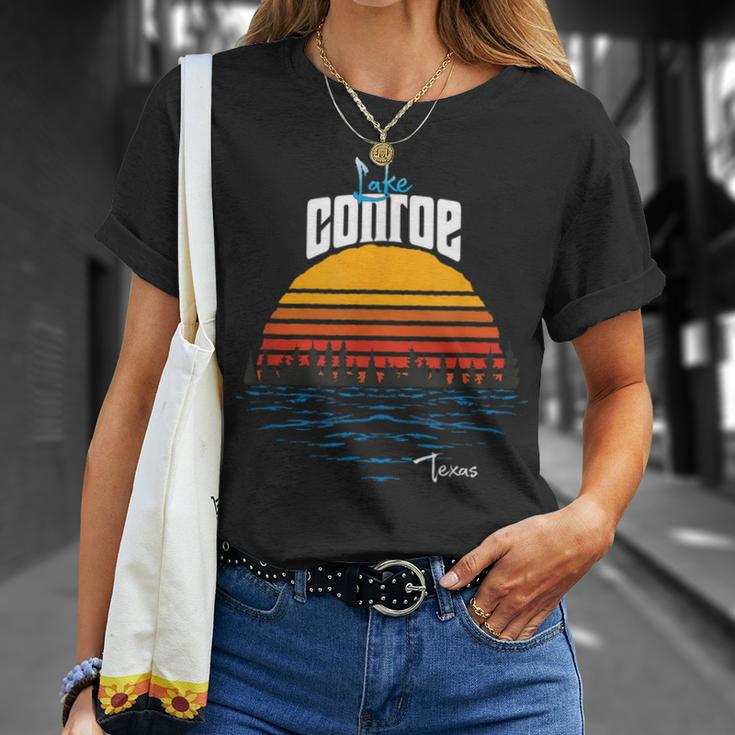 Vintage Lake Conroe Texas Souvenir T-Shirt Gifts for Her