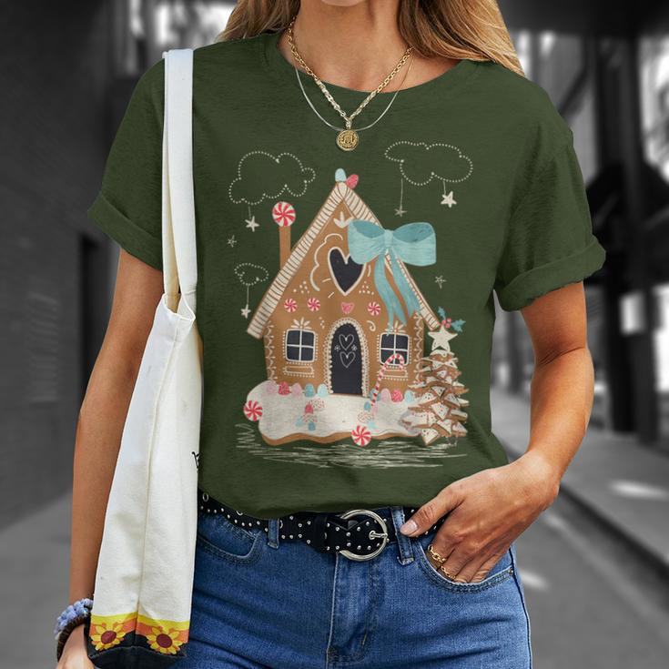 Santa Gingerbread House Christmas Holiday Season Snowflakes T-Shirt Gifts for Her