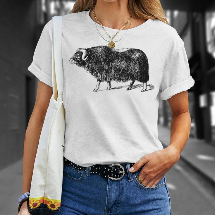 Musk Ox Arctic Buffalo Muskox Bovidae T-Shirt Gifts for Her