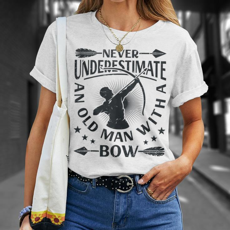 Never Underestimate An Old Man With A Bow Archery Archer Men T-Shirt Gifts for Her