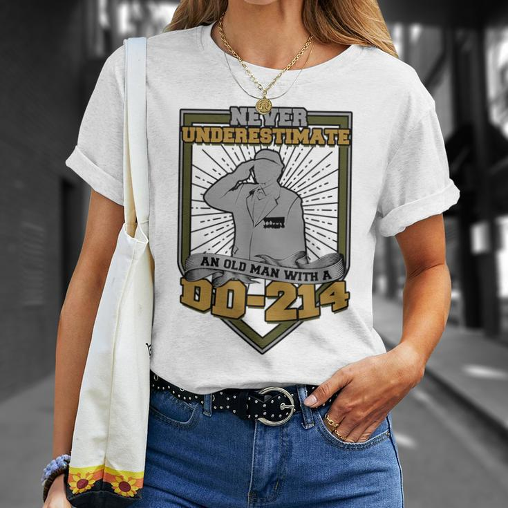 Never Underestimate An Old Man With A Dd-214 Air Force T-Shirt Gifts for Her