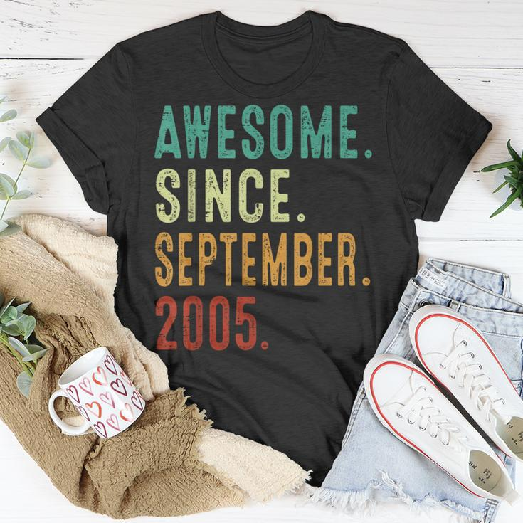 18 Year Old Awesome Since September 2005 18Th Birthday T-Shirt Funny Gifts