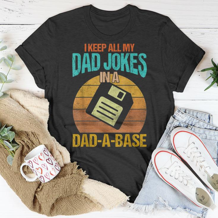 I Keep All My Dad Jokes In A Dad-A-Base Vintage Fathers Day Unisex T-Shirt Funny Gifts