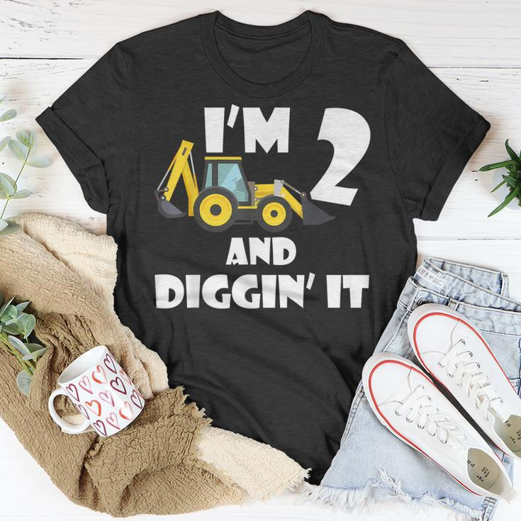 Im Two Kids Toddler 2 Years Old Birthday 2Nd Birthday Unisex T-Shirt Unique Gifts